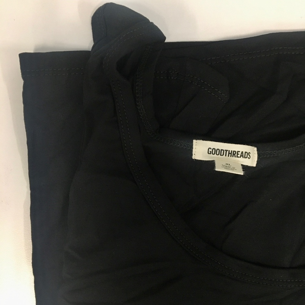 Good Threads - Black Vest Tops (quantity x11)